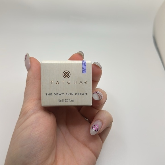 Luxury Mini Beauty Bundle - Tatcha, Toyfactory, KEYS & Sweet Street - Picture 6 of 9